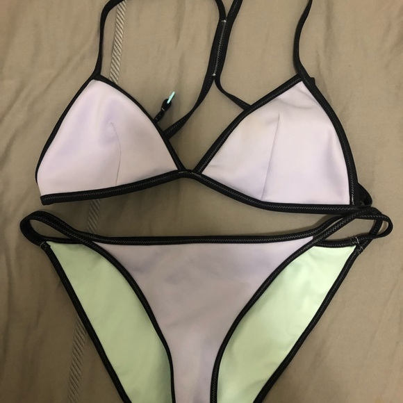 Victoria's Secret Other - Victoria’s Secret Reversible Bikini